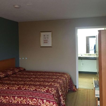 Knights Inn Merrillville Exterior photo