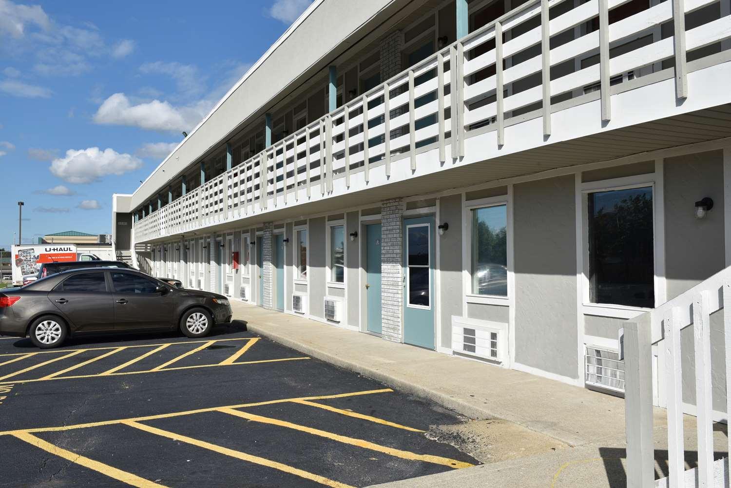 Knights Inn Merrillville Exterior photo